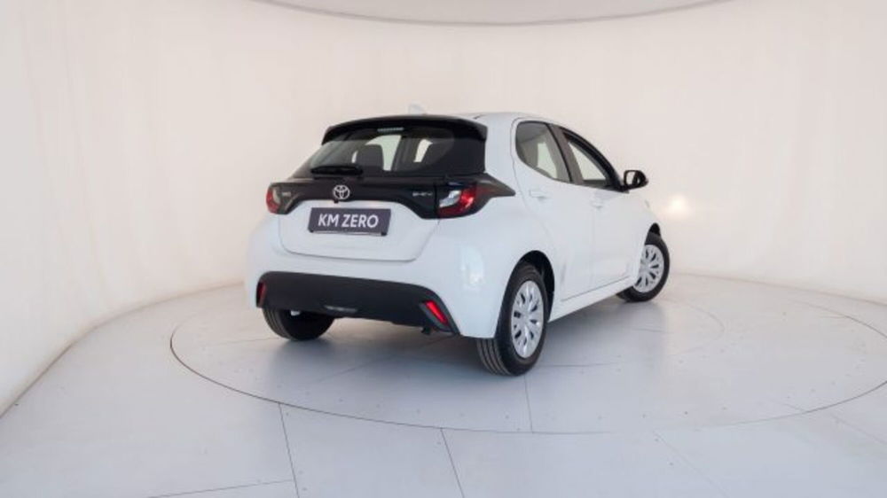 Toyota Yaris Cross nuova a Padova (18)