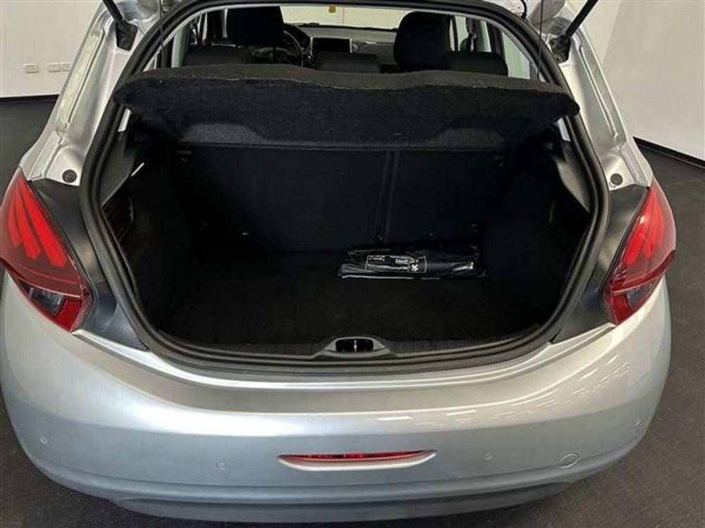 Peugeot 208 usata a Siena (14)