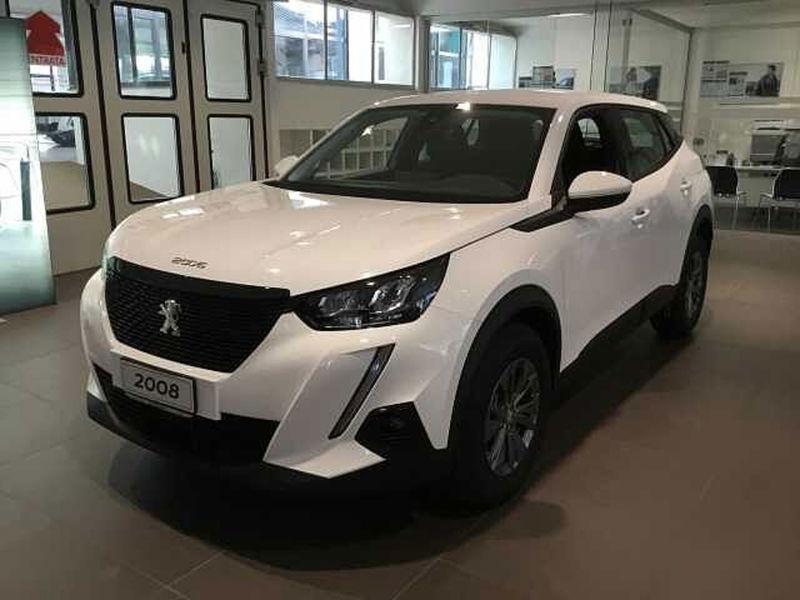 Peugeot 2008 1.2 puretech Active s&amp;s 100cv del 2021 usata a Varese