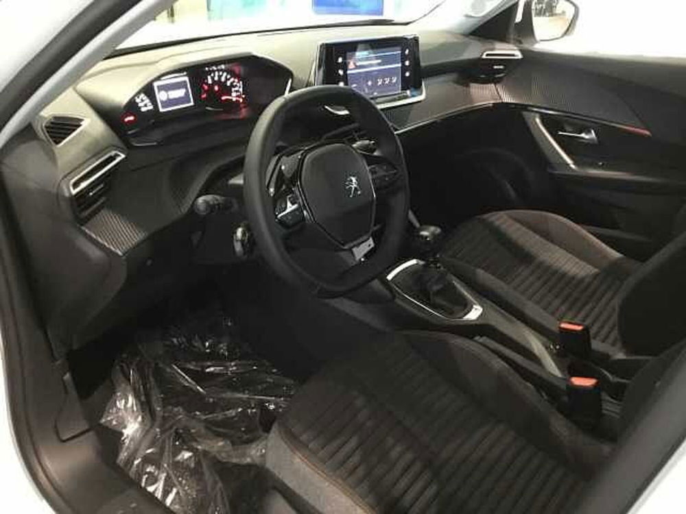 Peugeot 2008 usata a Varese (6)