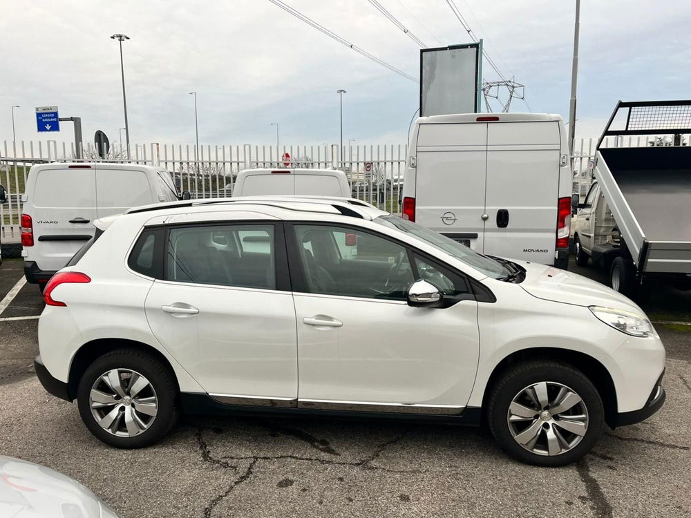 Peugeot 2008 usata a Milano (5)