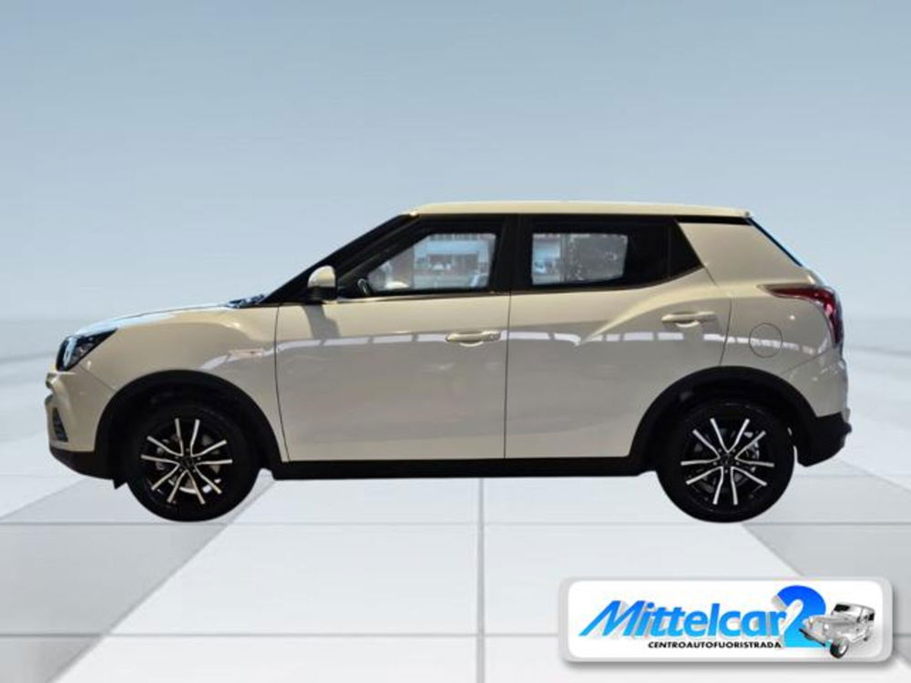 Ssangyong Tivoli usata a Udine (7)