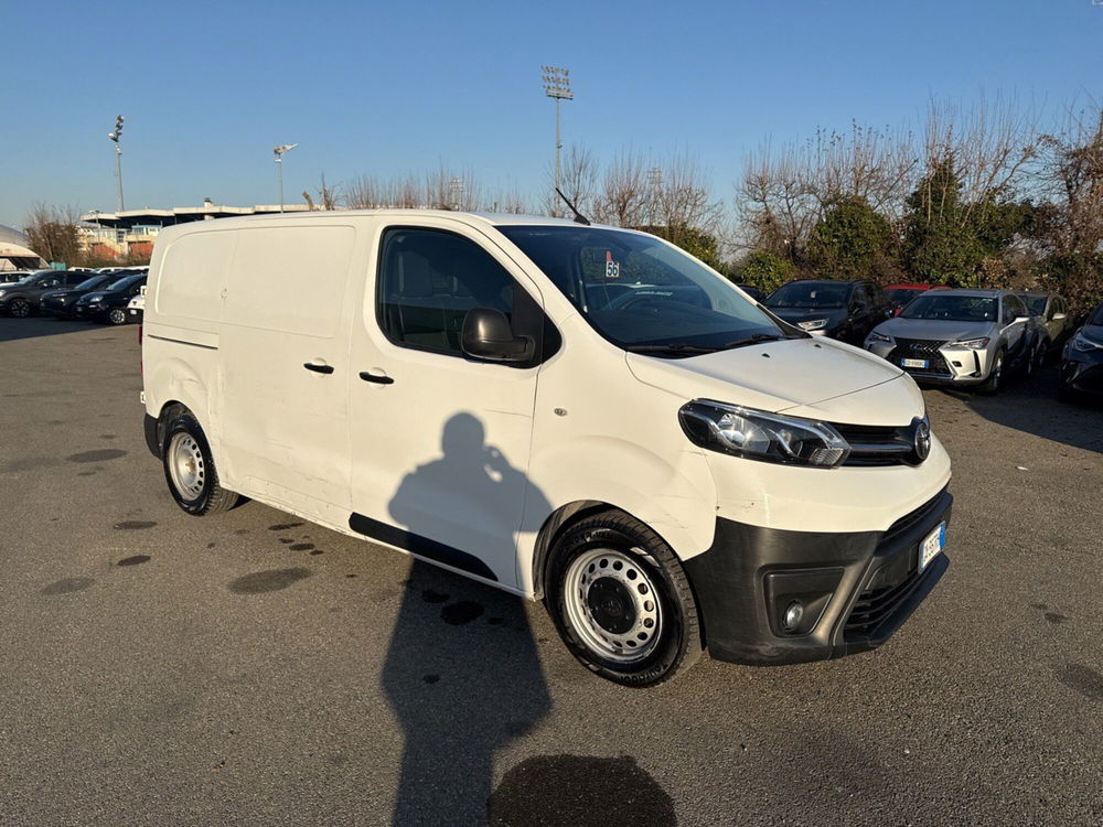 Toyota Proace usata a Milano (6)