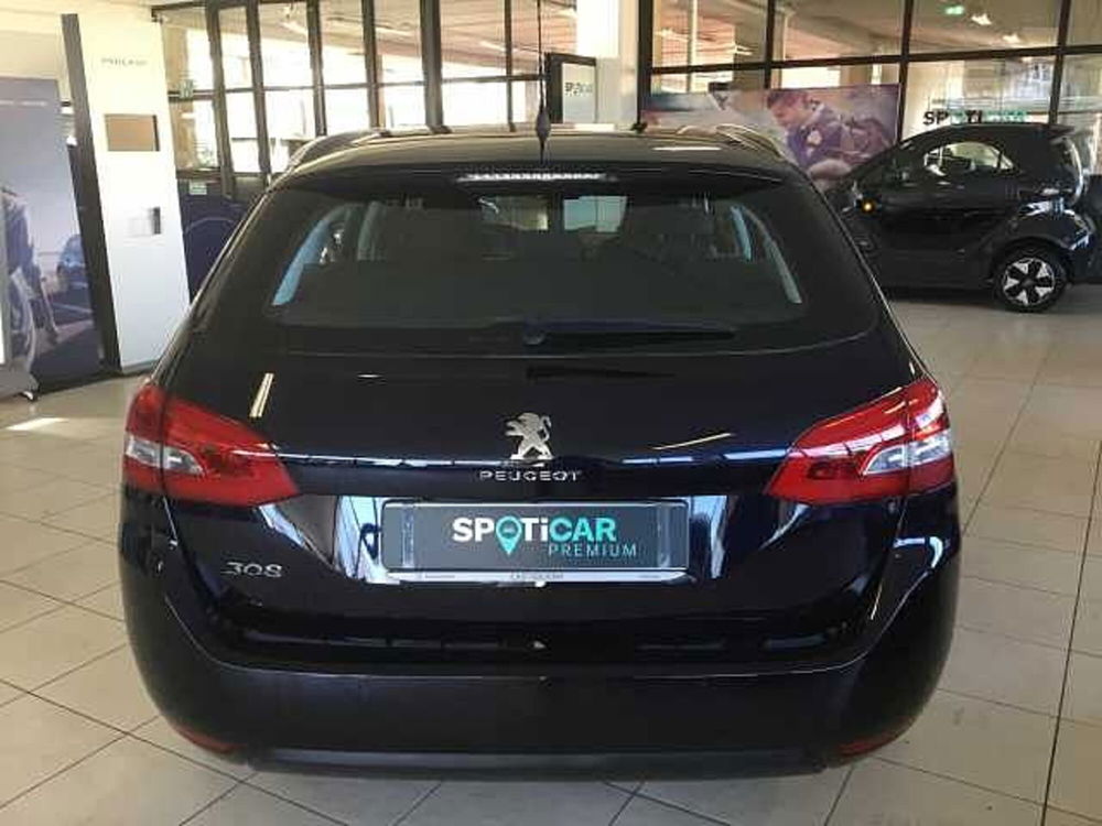 Peugeot 308 SW usata a Varese (6)