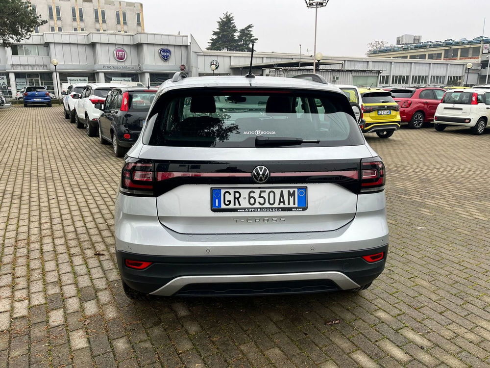 Volkswagen T-Cross usata a Milano (8)