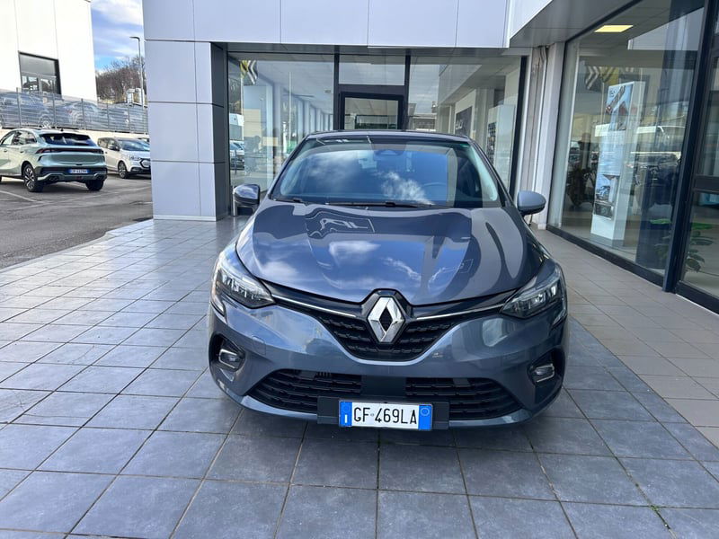 Renault Clio TCe 90 CV 5 porte Zen  del 2021 usata a Ceccano