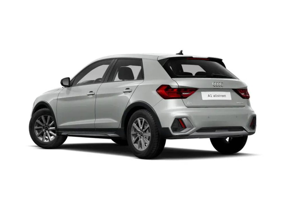 Audi A1 allstreet nuova a Novara (3)