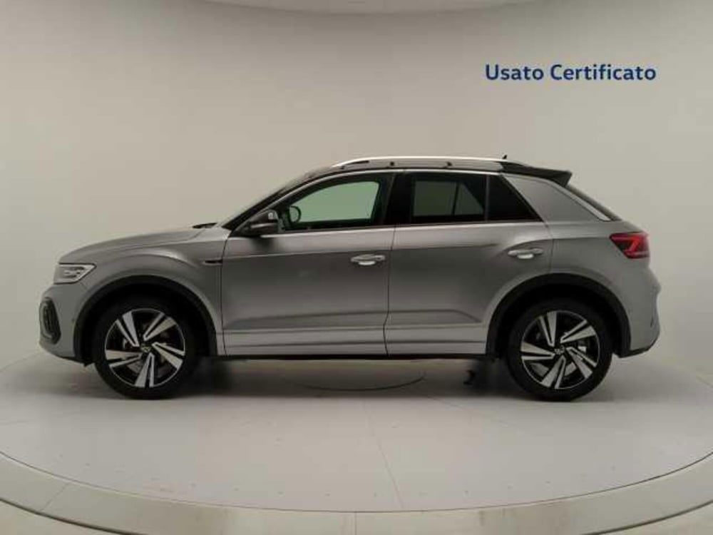 Volkswagen T-Roc nuova a Avellino (4)