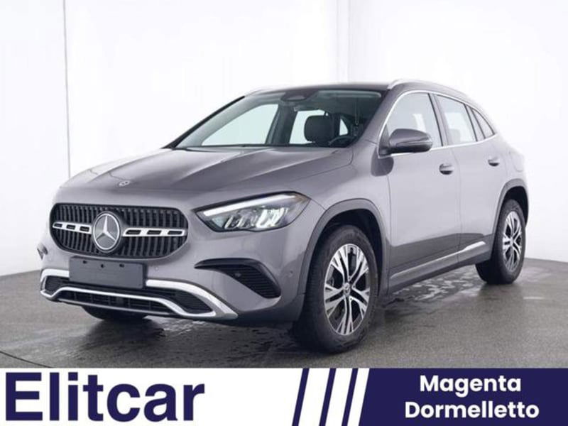 Mercedes-Benz GLA SUV 180 Progressive Advanced Plus auto del 2023 usata a Magenta