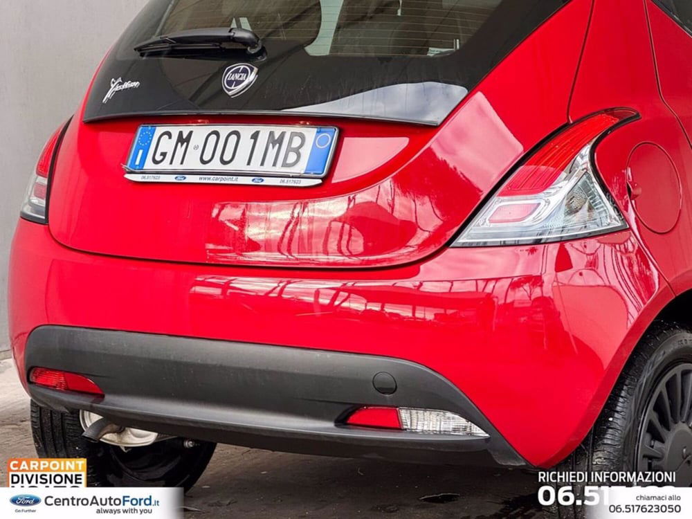 Lancia Ypsilon usata a Roma (17)