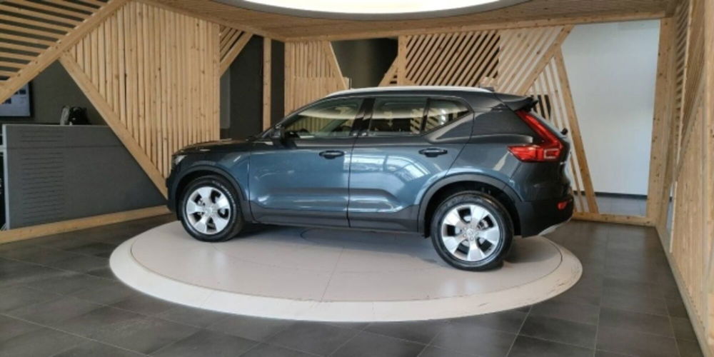 Volvo XC40 usata a Catanzaro (10)