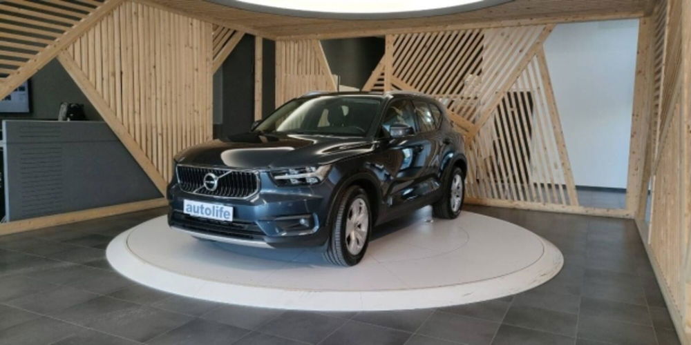 Volvo XC40 usata a Catanzaro (13)