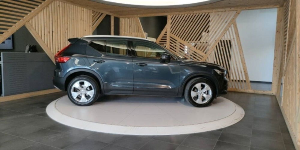 Volvo XC40 usata a Catanzaro (5)