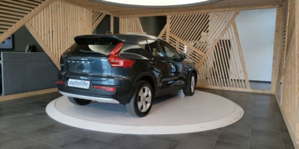 Volvo XC40 usata a Catanzaro (7)