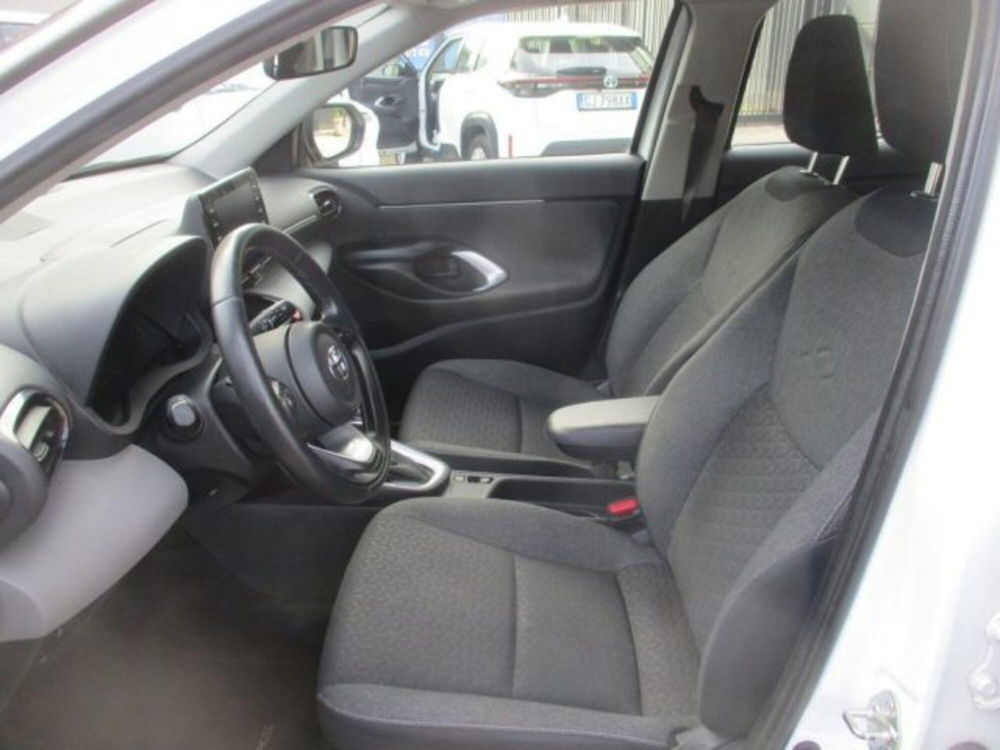 Toyota Yaris Cross usata a Livorno (5)