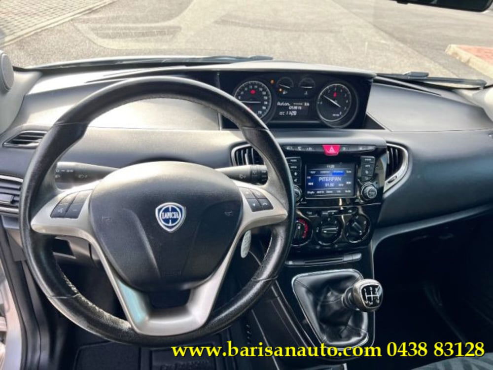 Lancia Ypsilon usata a Treviso (10)