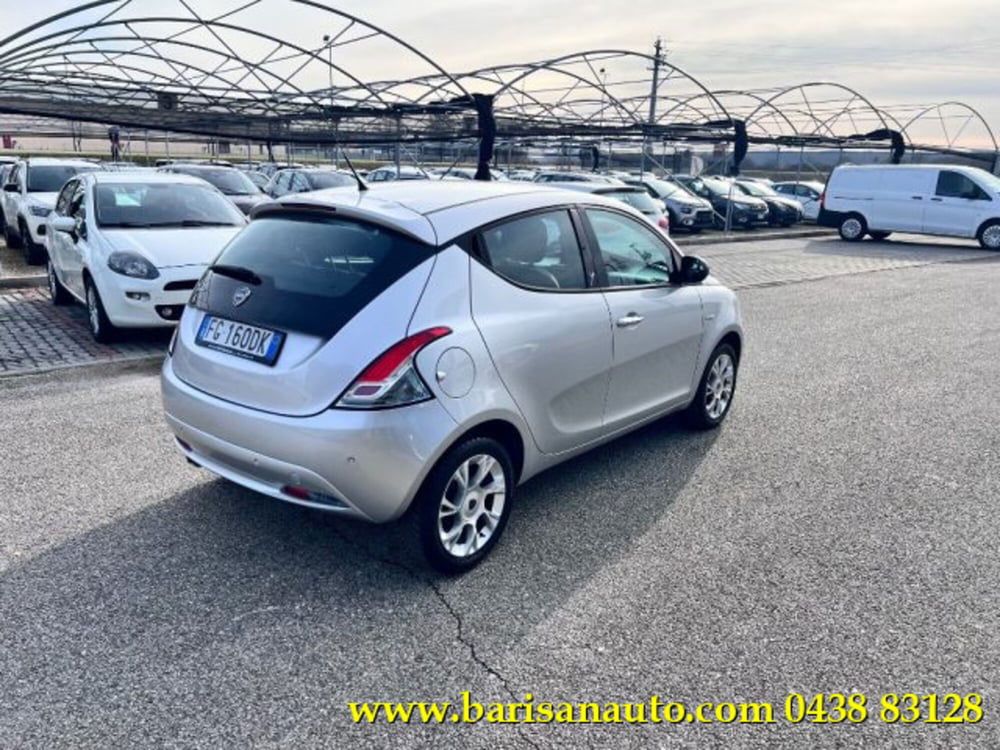 Lancia Ypsilon usata a Treviso (3)