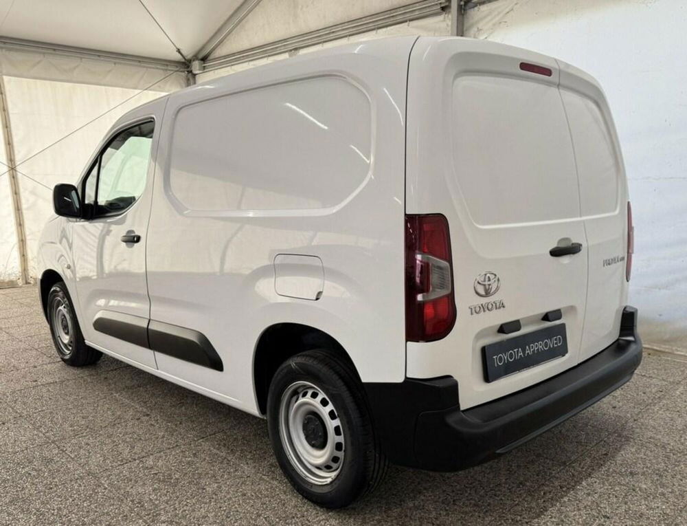 Toyota Proace City Furgone usata a Monza e Brianza (5)