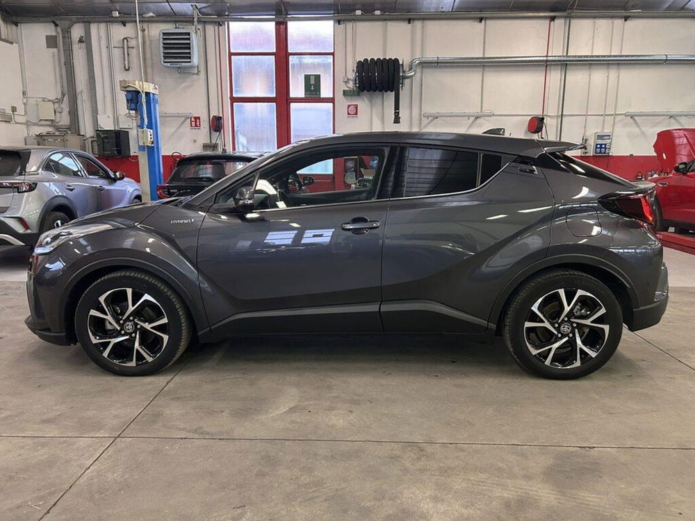 Toyota Toyota C-HR usata a Monza e Brianza (4)