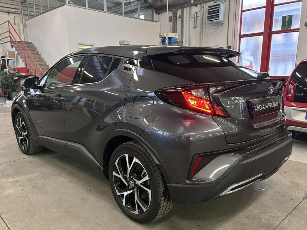 Toyota Toyota C-HR usata a Monza e Brianza (5)