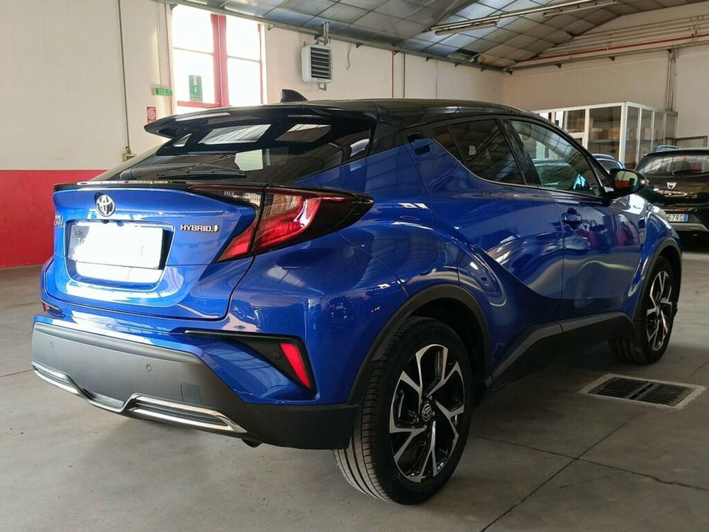 Toyota Toyota C-HR usata a Monza e Brianza (7)