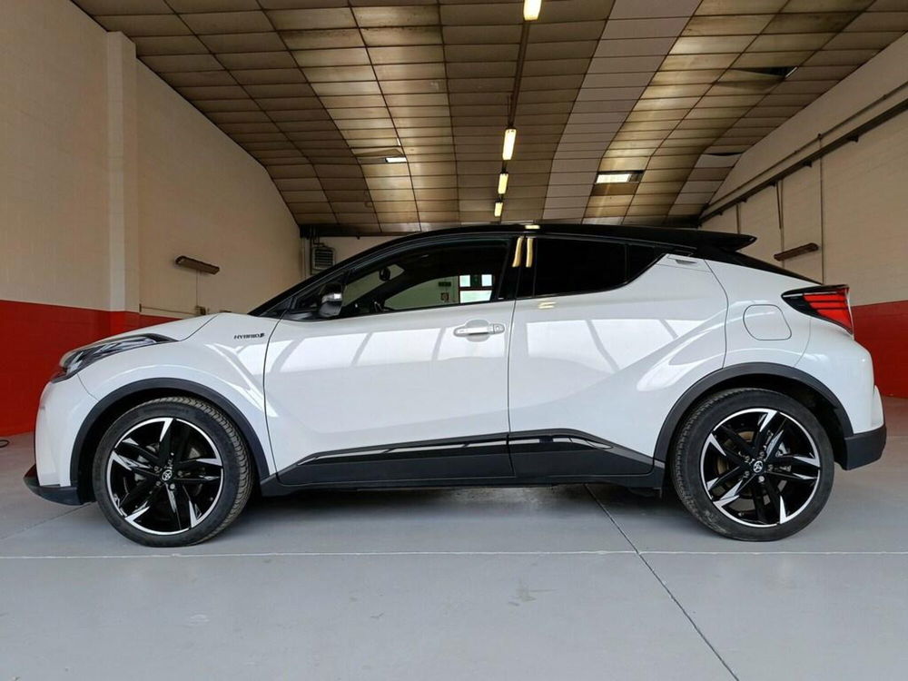 Toyota Toyota C-HR usata a Monza e Brianza (4)