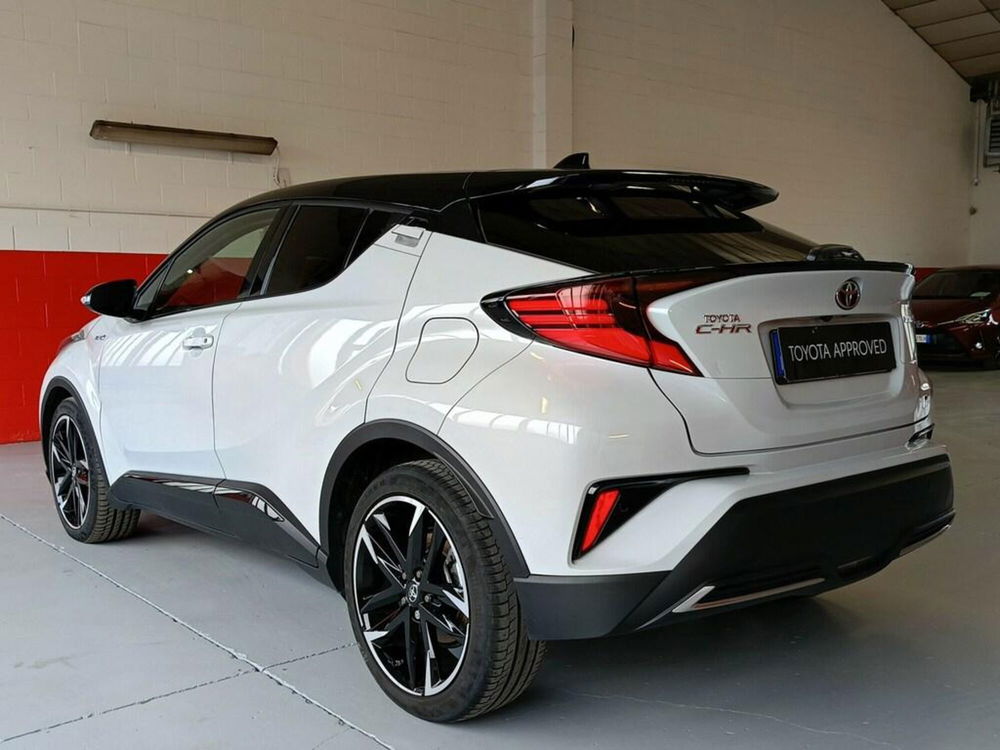 Toyota Toyota C-HR usata a Monza e Brianza (5)