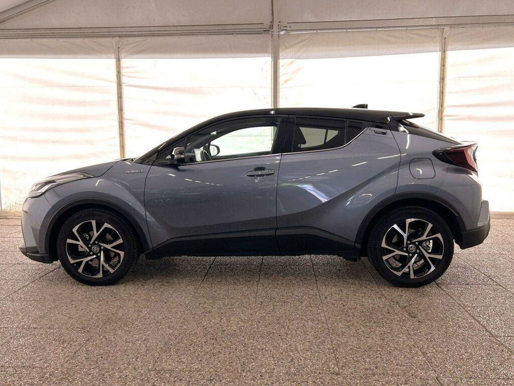 Toyota Toyota C-HR usata a Monza e Brianza (4)