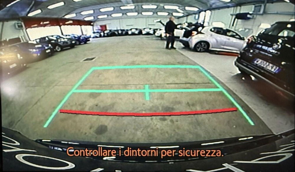 Toyota Toyota C-HR usata a Monza e Brianza (14)