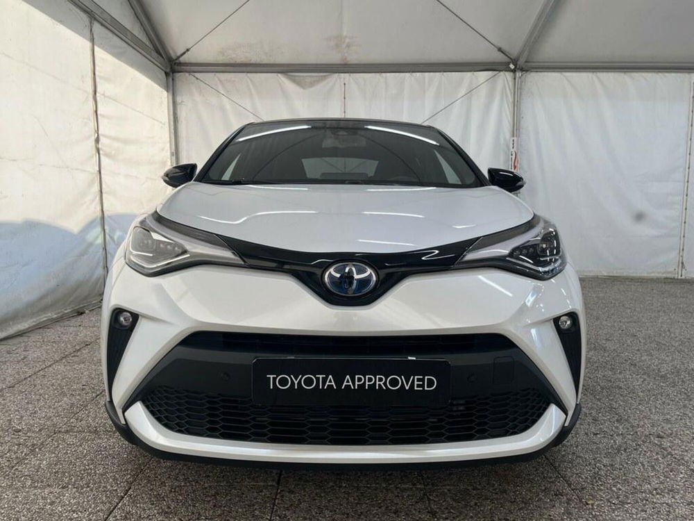 Toyota Toyota C-HR nuova a Monza e Brianza (2)