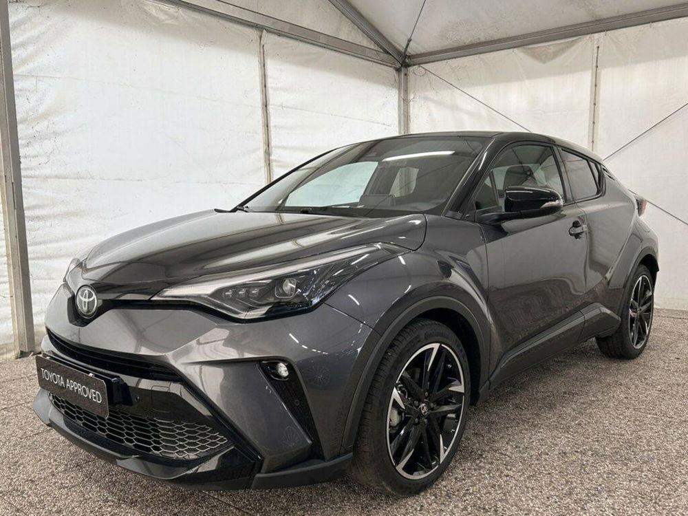 Toyota Toyota C-HR nuova a Monza e Brianza