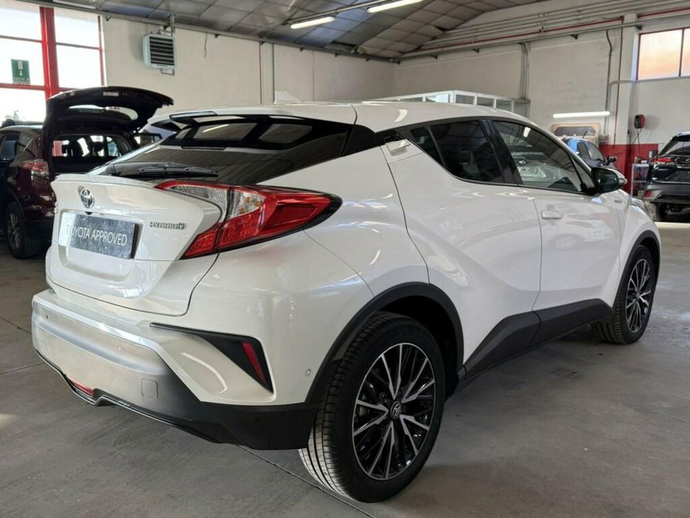 Toyota Toyota C-HR usata a Monza e Brianza (7)