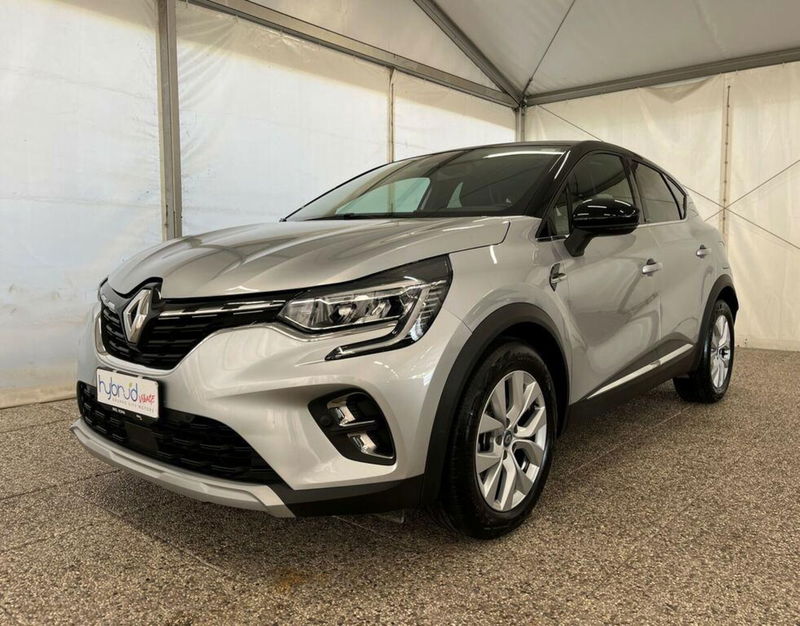 Renault Captur Plug-in Hybrid E-Tech 160 CV Intens  del 2021 usata a Monza