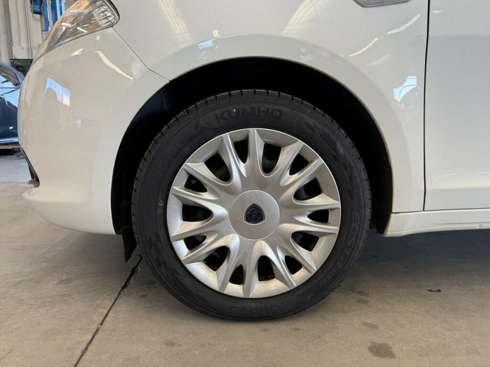 Lancia Ypsilon usata a Monza e Brianza (14)