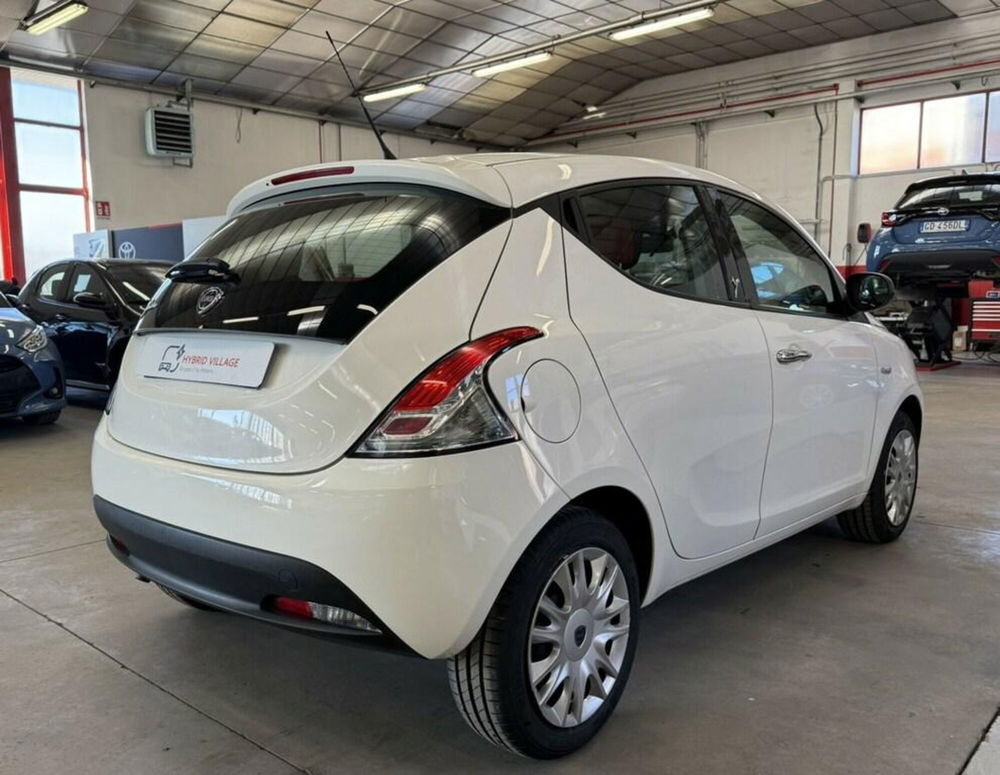 Lancia Ypsilon usata a Monza e Brianza (6)