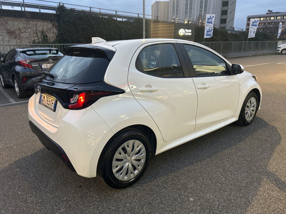 Toyota Yaris usata a Piacenza (8)