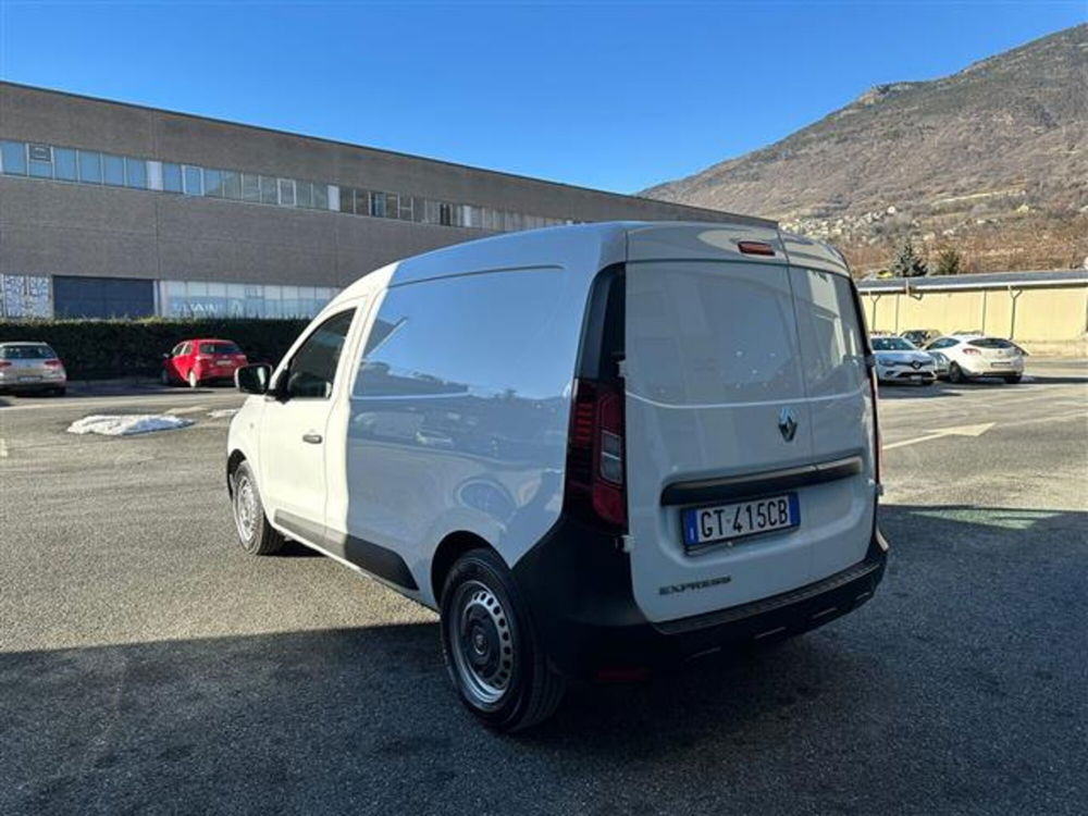 Renault Express nuova a Torino (14)