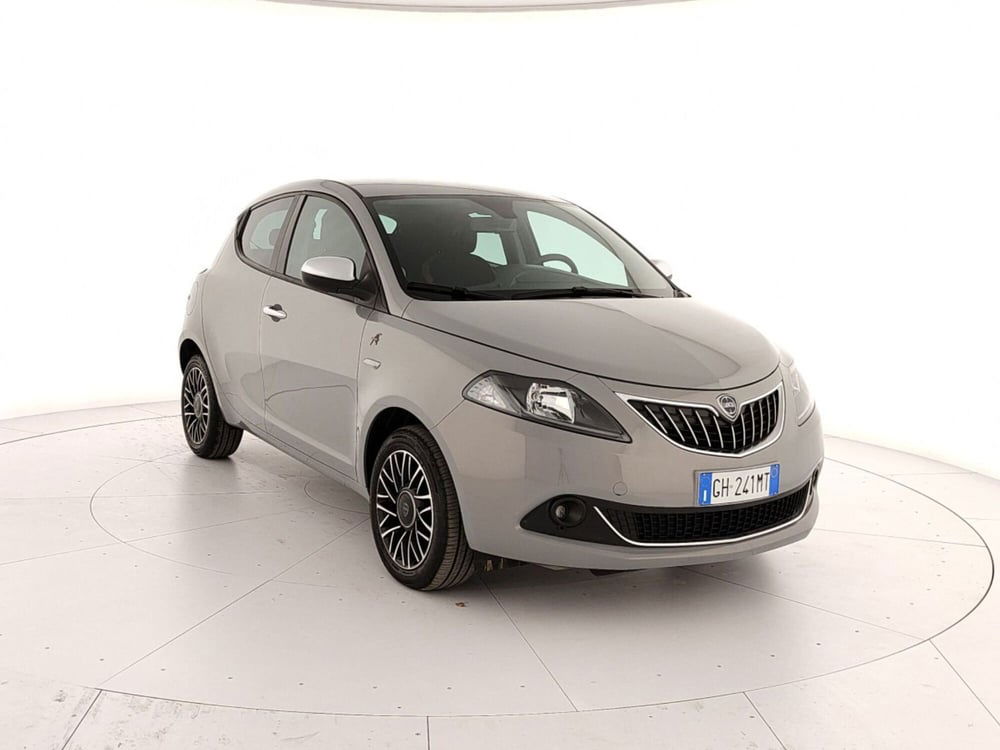 Lancia Ypsilon usata a Caserta