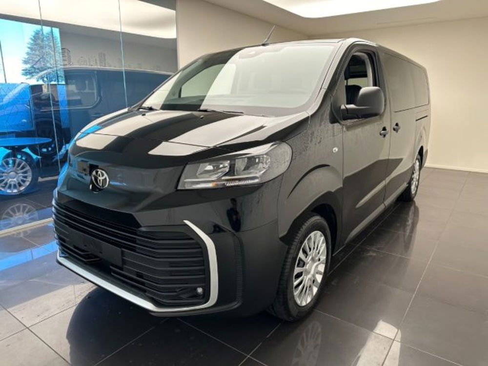 Toyota Proace Verso nuova a Cuneo