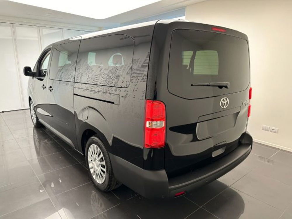 Toyota Proace Verso nuova a Cuneo (4)