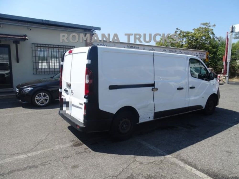 Opel Vivaro Furgone usata a Roma (11)