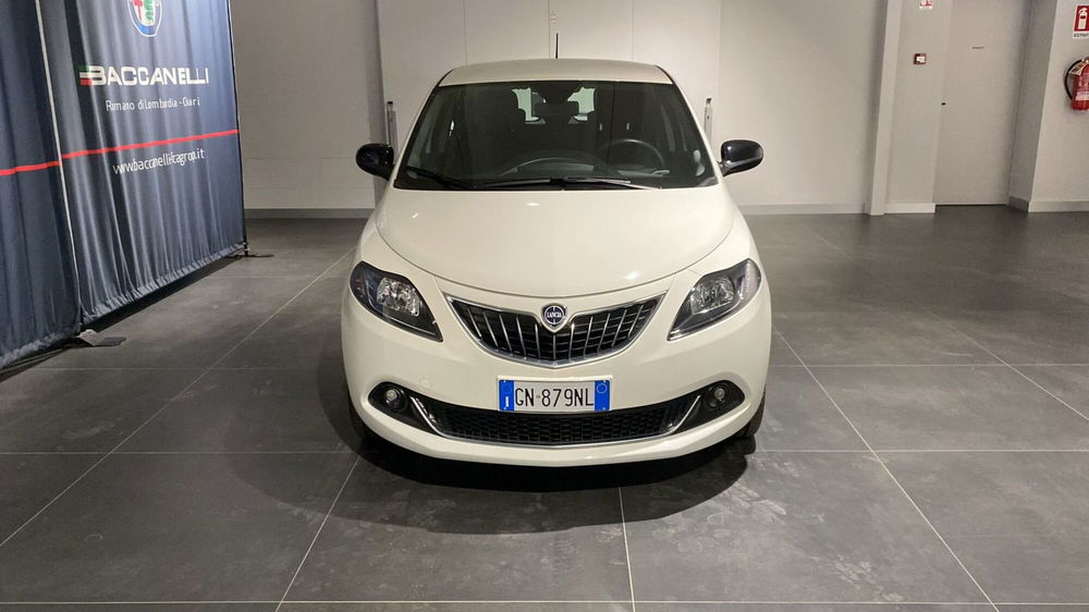 Lancia Ypsilon usata a Bergamo (6)