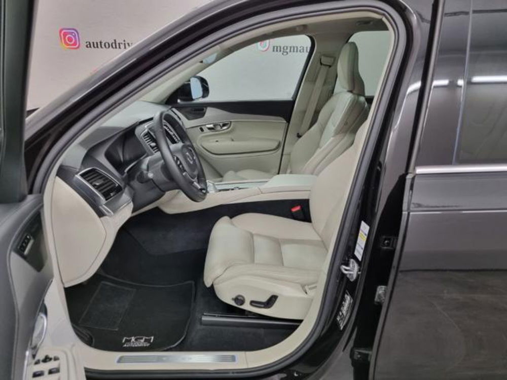 Volvo XC90 usata a Como (9)