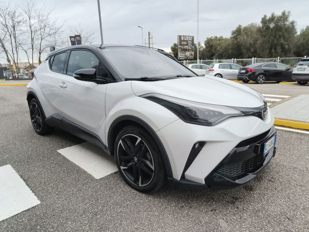 Toyota Toyota C-HR usata a Reggio Calabria (9)