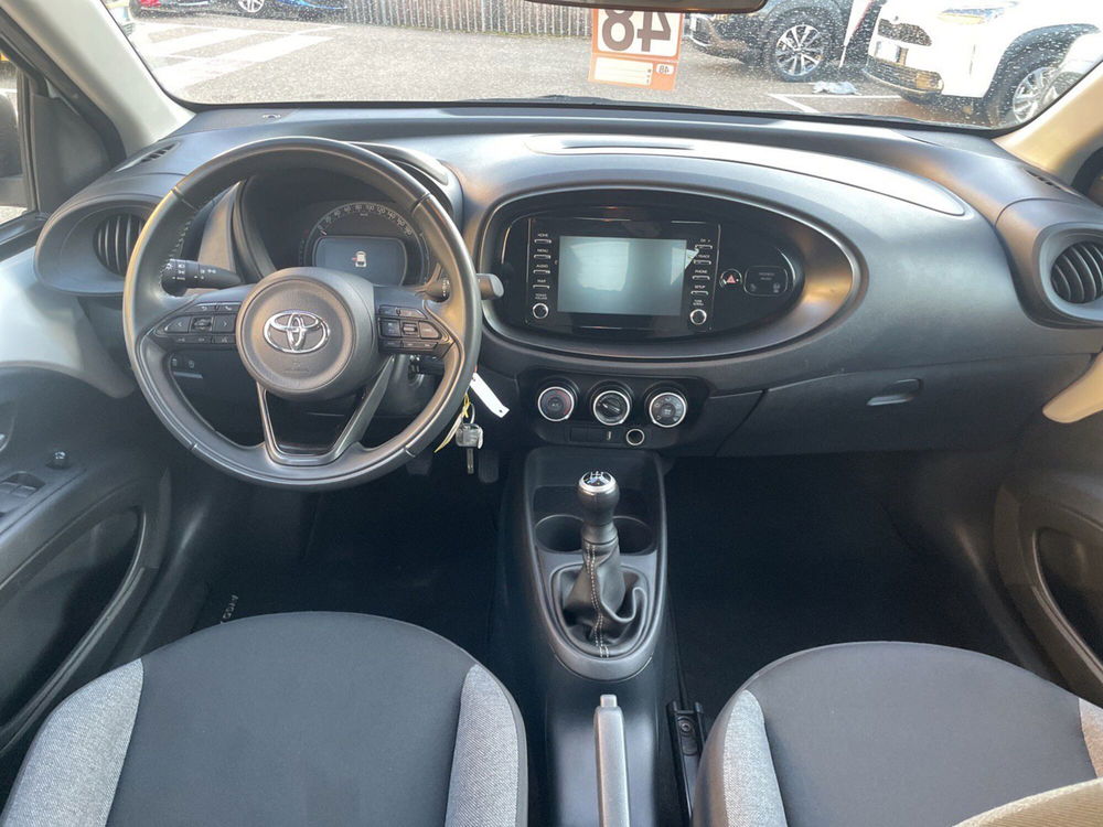 Toyota Aygo X usata a Piacenza (11)