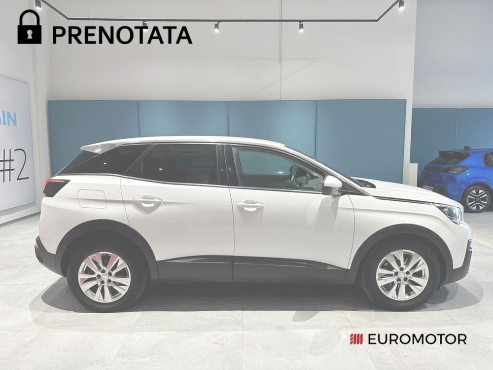 Peugeot 3008 usata a Bari (4)