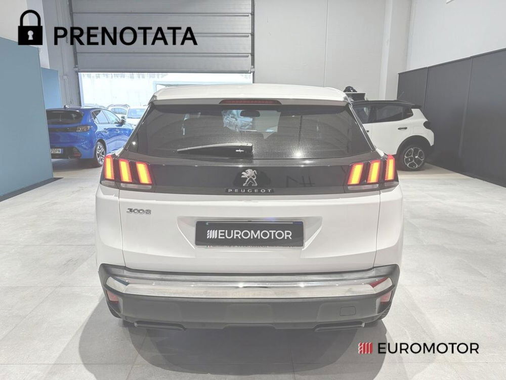 Peugeot 3008 usata a Bari (6)