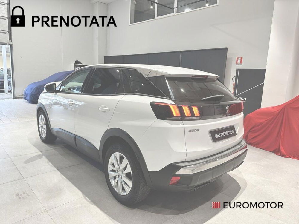 Peugeot 3008 usata a Bari (7)