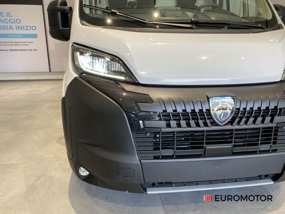 Peugeot Boxer Furgone nuova a Bari (3)