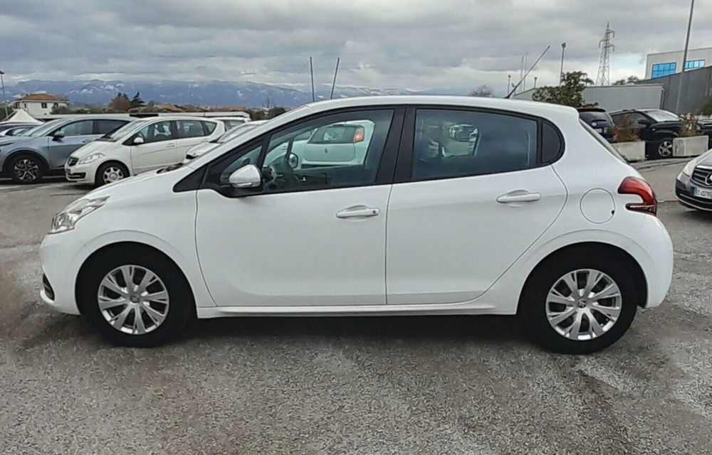 Peugeot 208 usata a Cosenza (8)